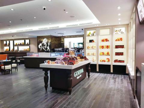 M-plaza